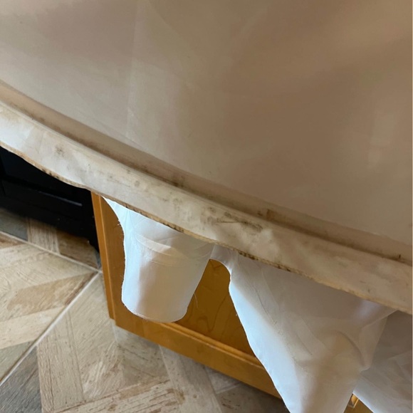 Wedding dress-Allure Elegant Ivory Ball Gown with Beaded Bodice number 9003 - Picture 5 of 16